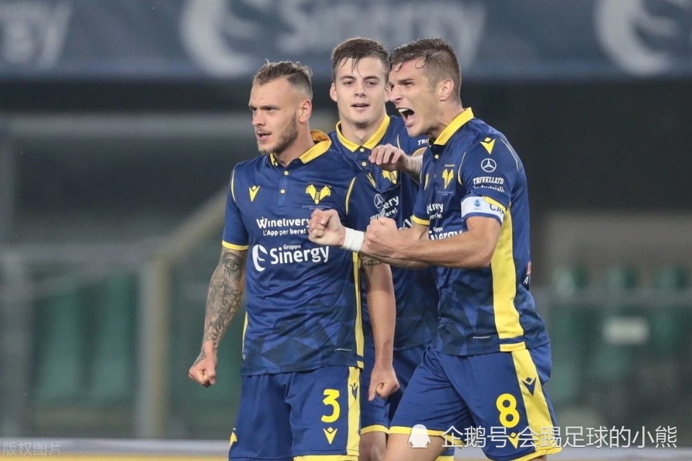  柏林联合爆冷击败拜仁引发舆论震动  